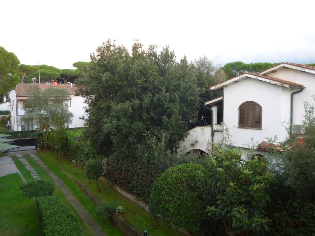 Il Geranio Tirrenia Exterior foto
