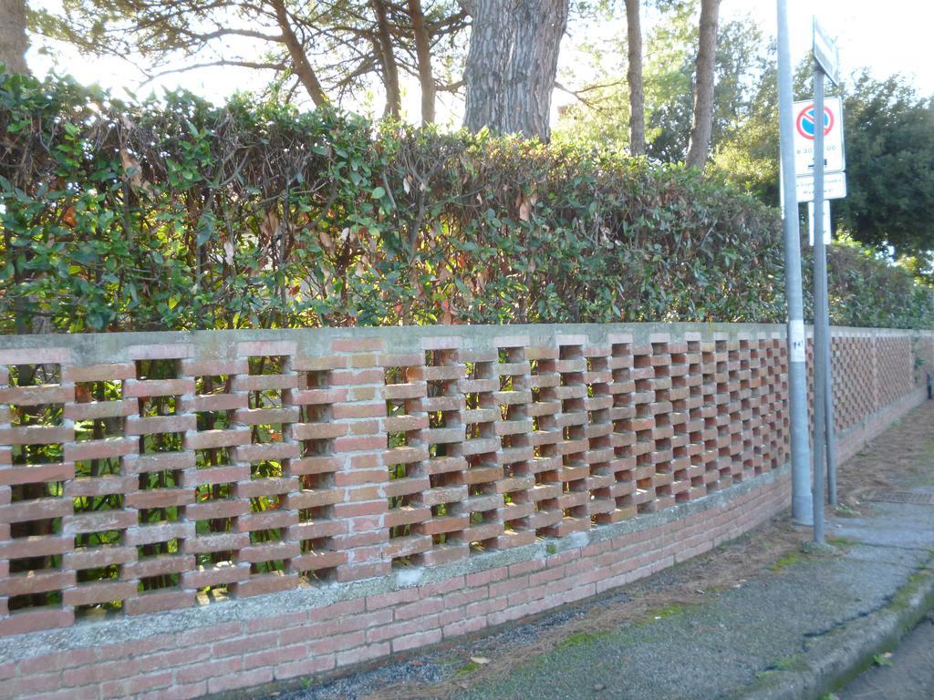 Il Geranio Tirrenia Exterior foto