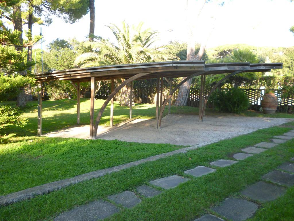 Il Geranio Tirrenia Exterior foto