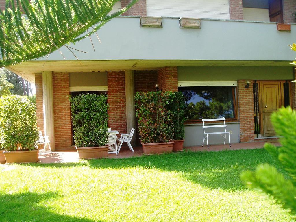 Il Geranio Tirrenia Exterior foto